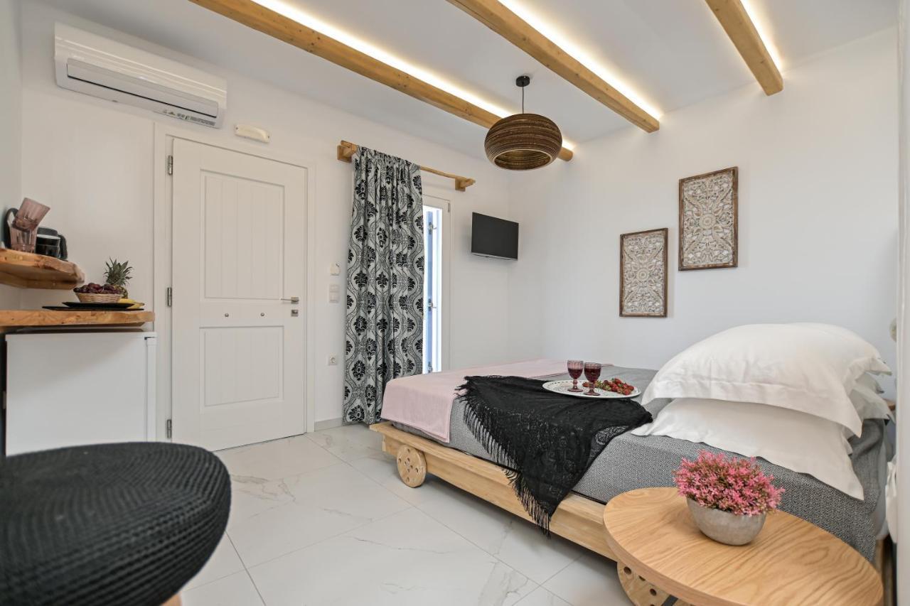 Alykes Studios & Suites Агиос-Прокопиос Экстерьер фото