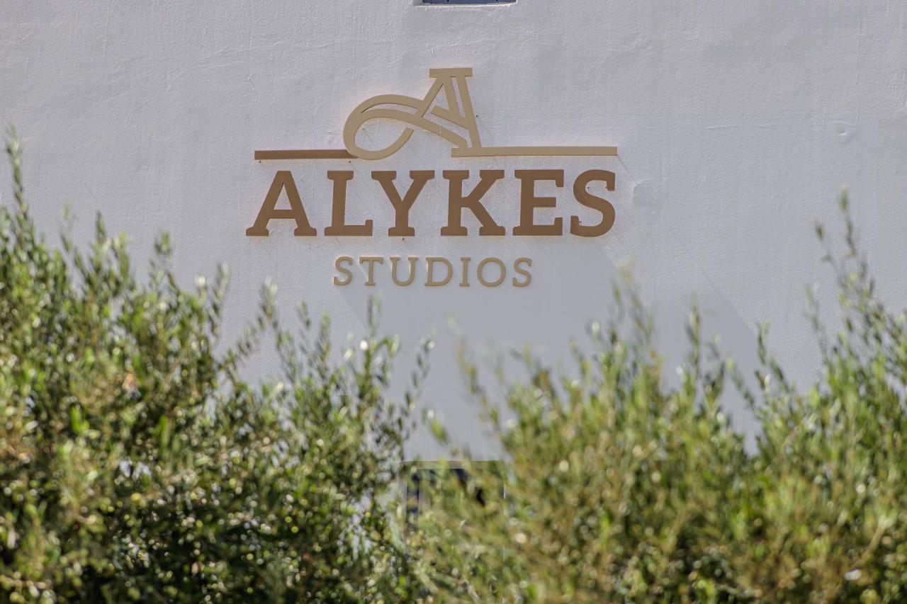 Alykes Studios & Suites Агиос-Прокопиос Экстерьер фото